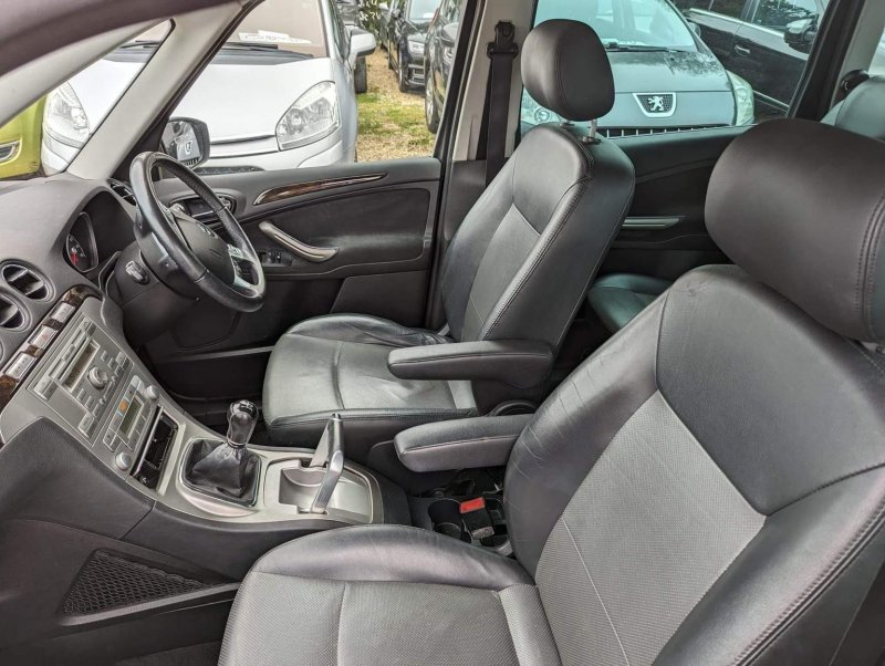 FORD GALAXY