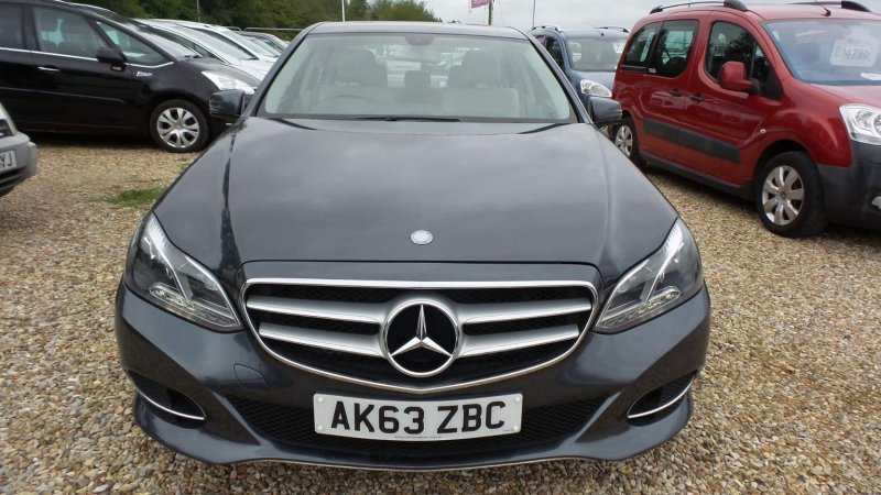 MERCEDES-BENZ E CLASS