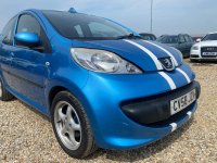 PEUGEOT 107