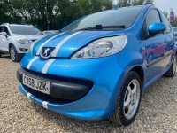 PEUGEOT 107
