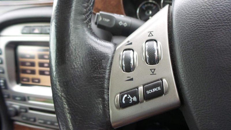 JAGUAR X-TYPE