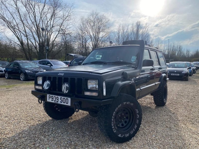 JEEP CHEROKEE