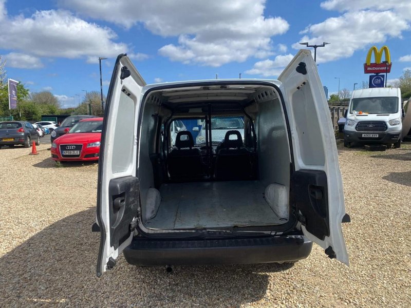 VAUXHALL COMBO