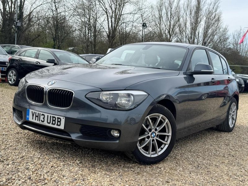 BMW 1 SERIES