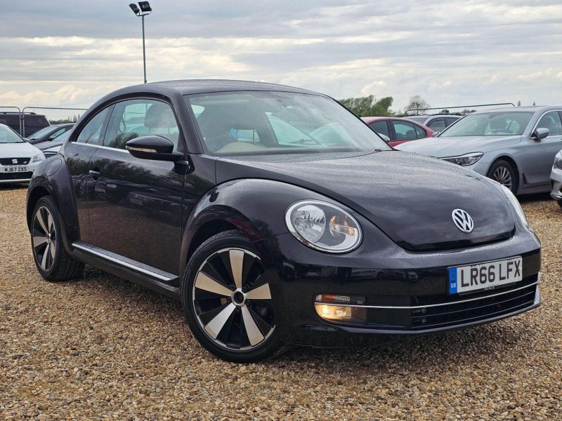 VOLKSWAGEN BEETLE