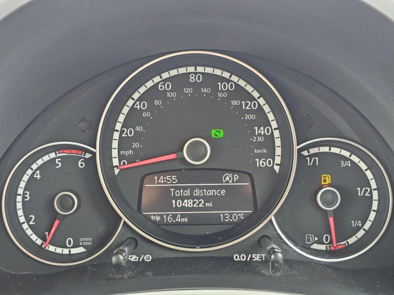 VOLKSWAGEN BEETLE