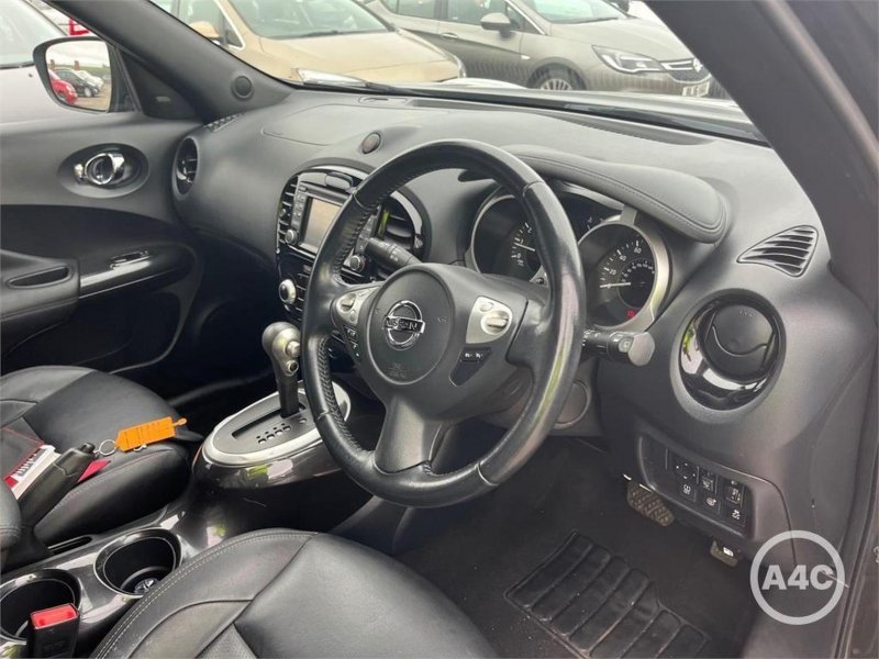 NISSAN JUKE